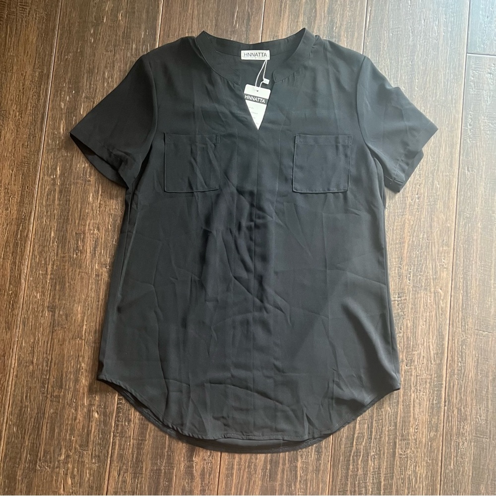 Womens small black Blouse layering NWT. Hnnatta